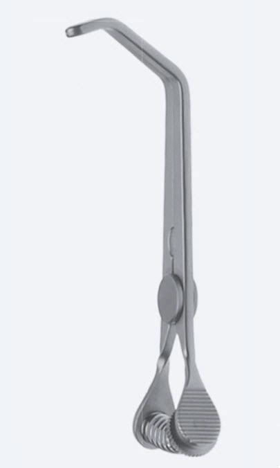 Зажими типу бульдог, атр De Bakey-Satinsky, з рег тиском закриття, виг під кутом, довж щелеп 23 мм, довжина 56 мм. Бренд - Asanus Medizintechnik Gmb, Німеччина